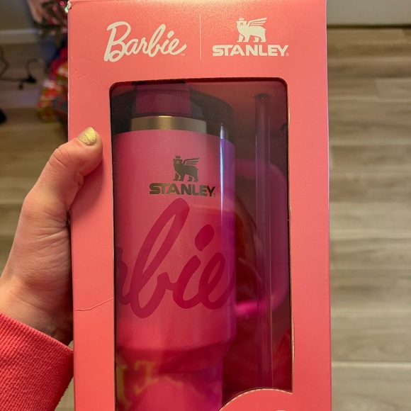 🎀 BRAND NEW Barbie x Stanley 40oz Quencher — Collector Edition — NIB 🎀 - Picture 1 of 5